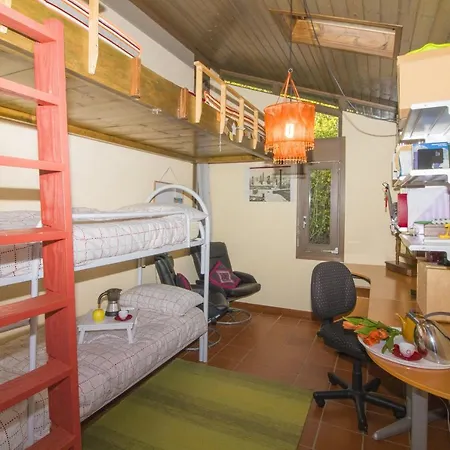 Βίλα Sleeps 7